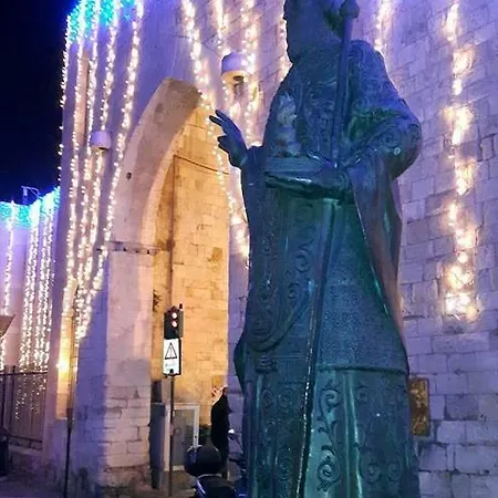 Corte Mercantile * Μπάρι